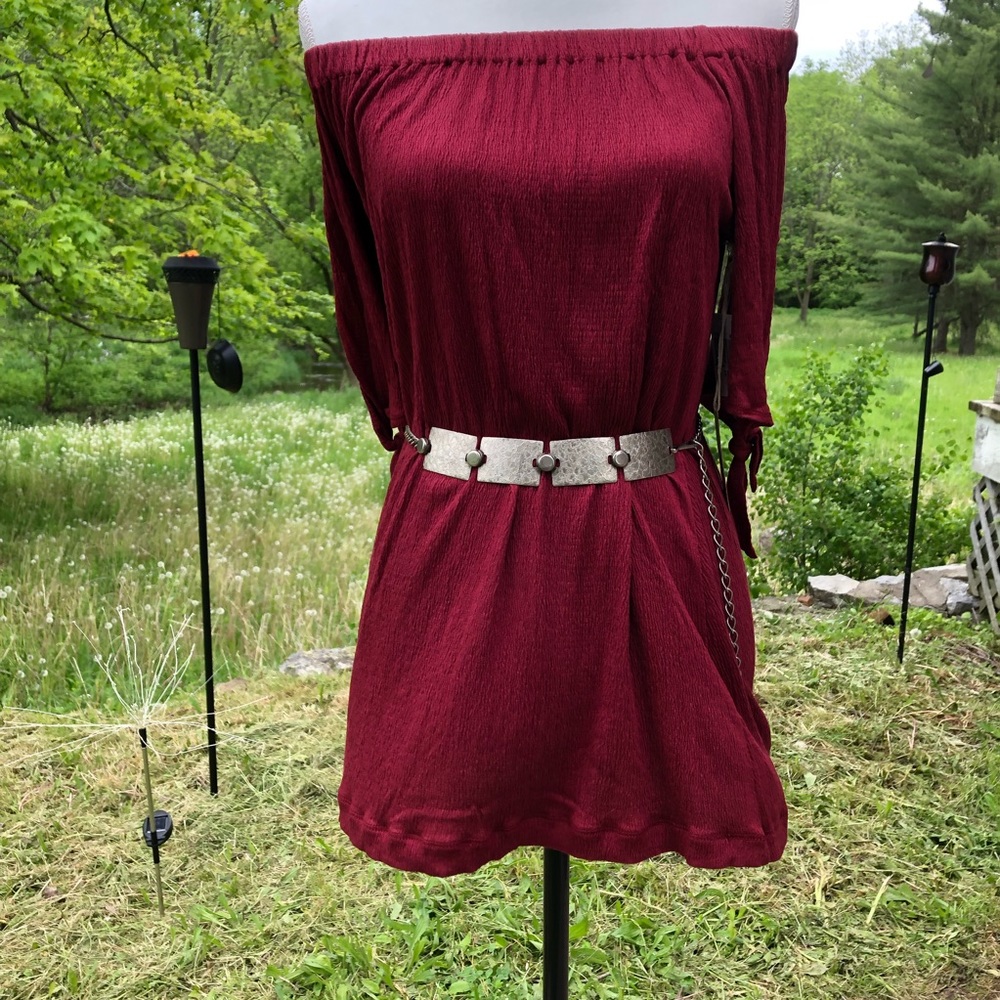 Green Dragon Blouse, Size XS - Picture 4 of 7